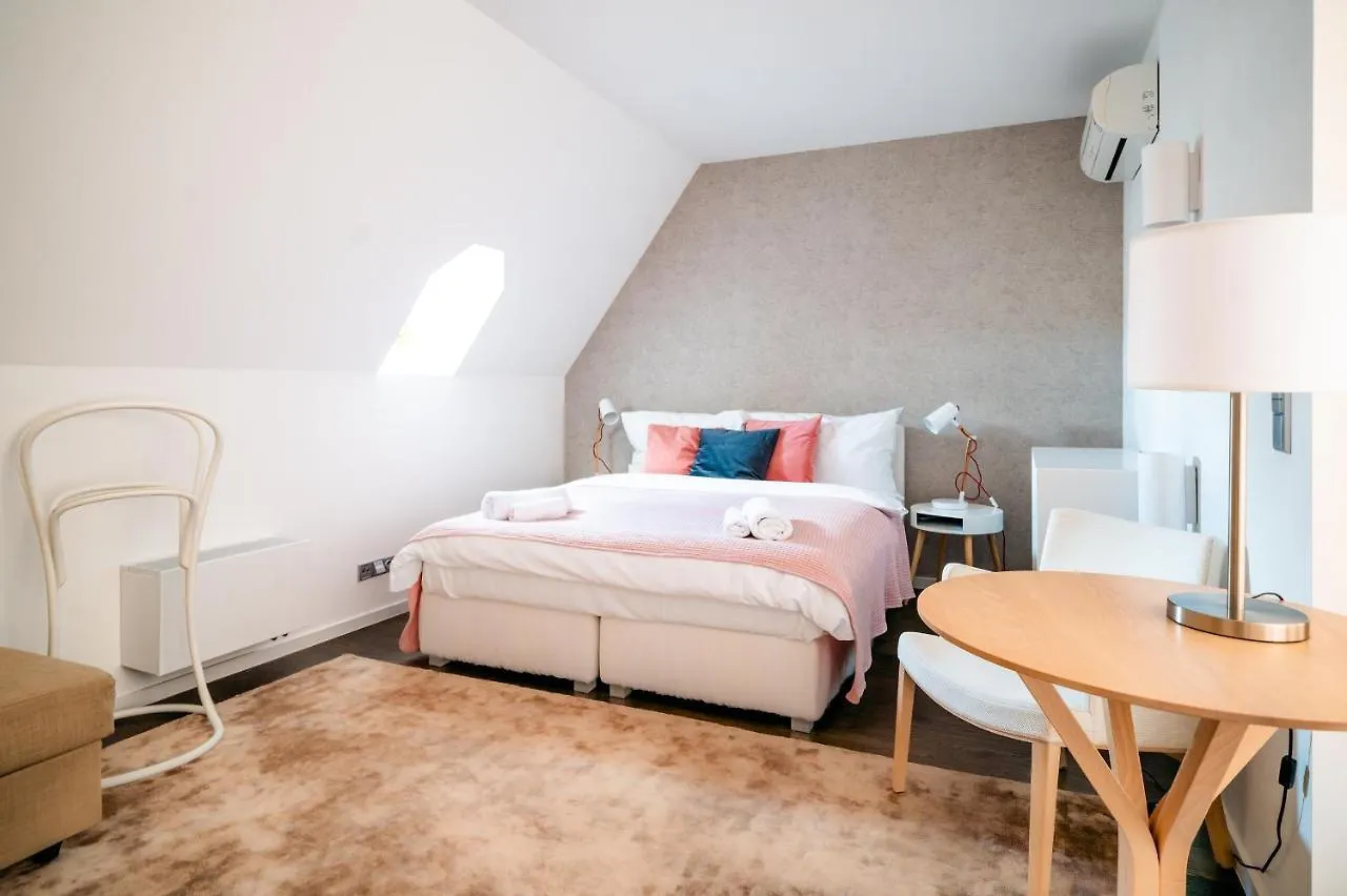 Lux Penthouse Apartments Near Wenceslas Square Praga