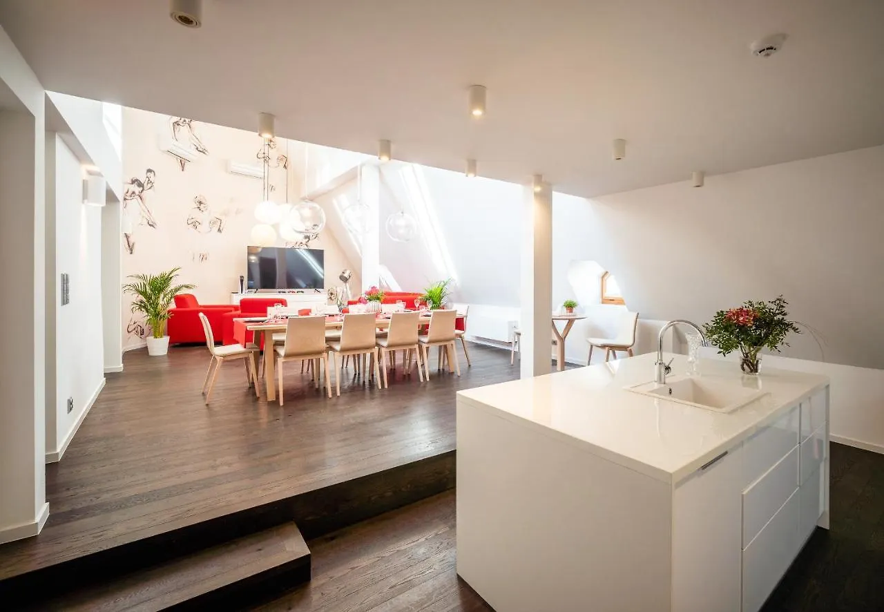 Lux Penthouse Apartments Near Wenceslas Square Praga